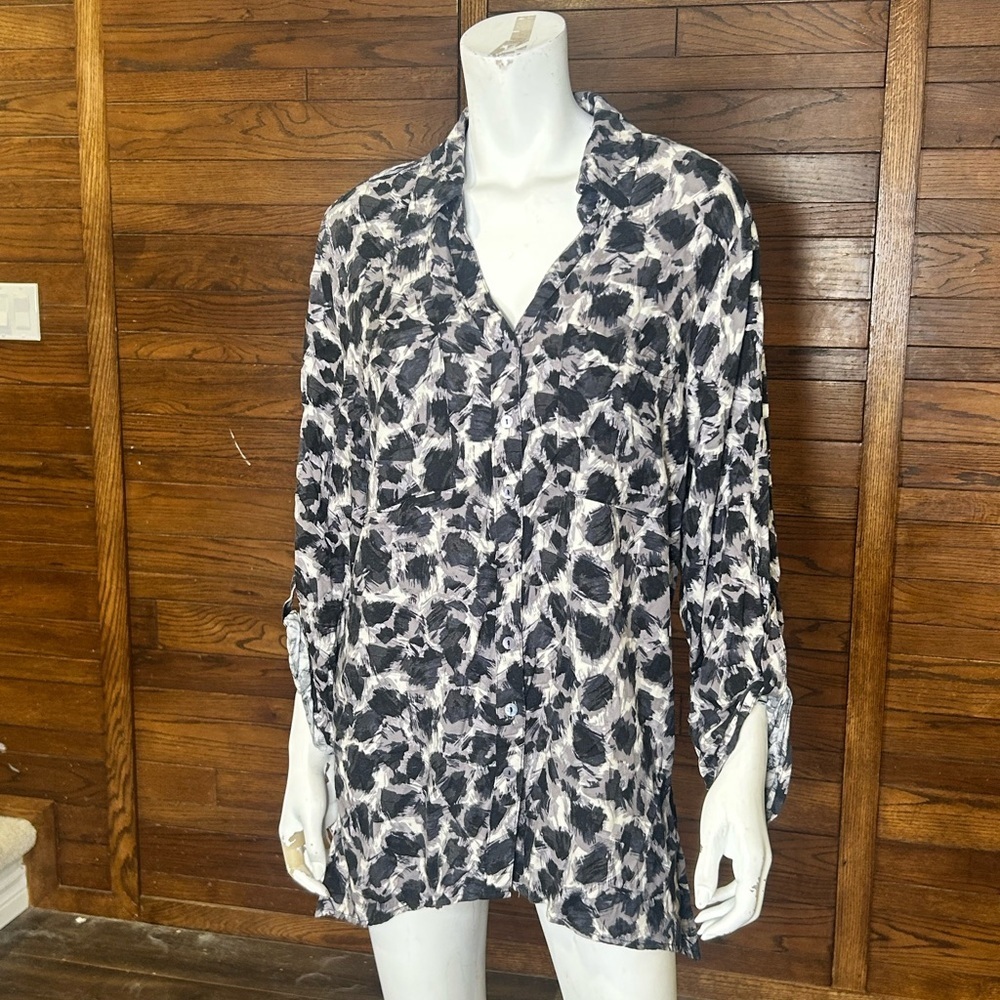 Ruby Rd full button up blue gray white sleeve shorter collared size XL